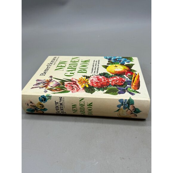 Better Homes & Gardens New Garden Book Roses Trees Lawns Shrubs Hardcover READ - Picture 2 of 6